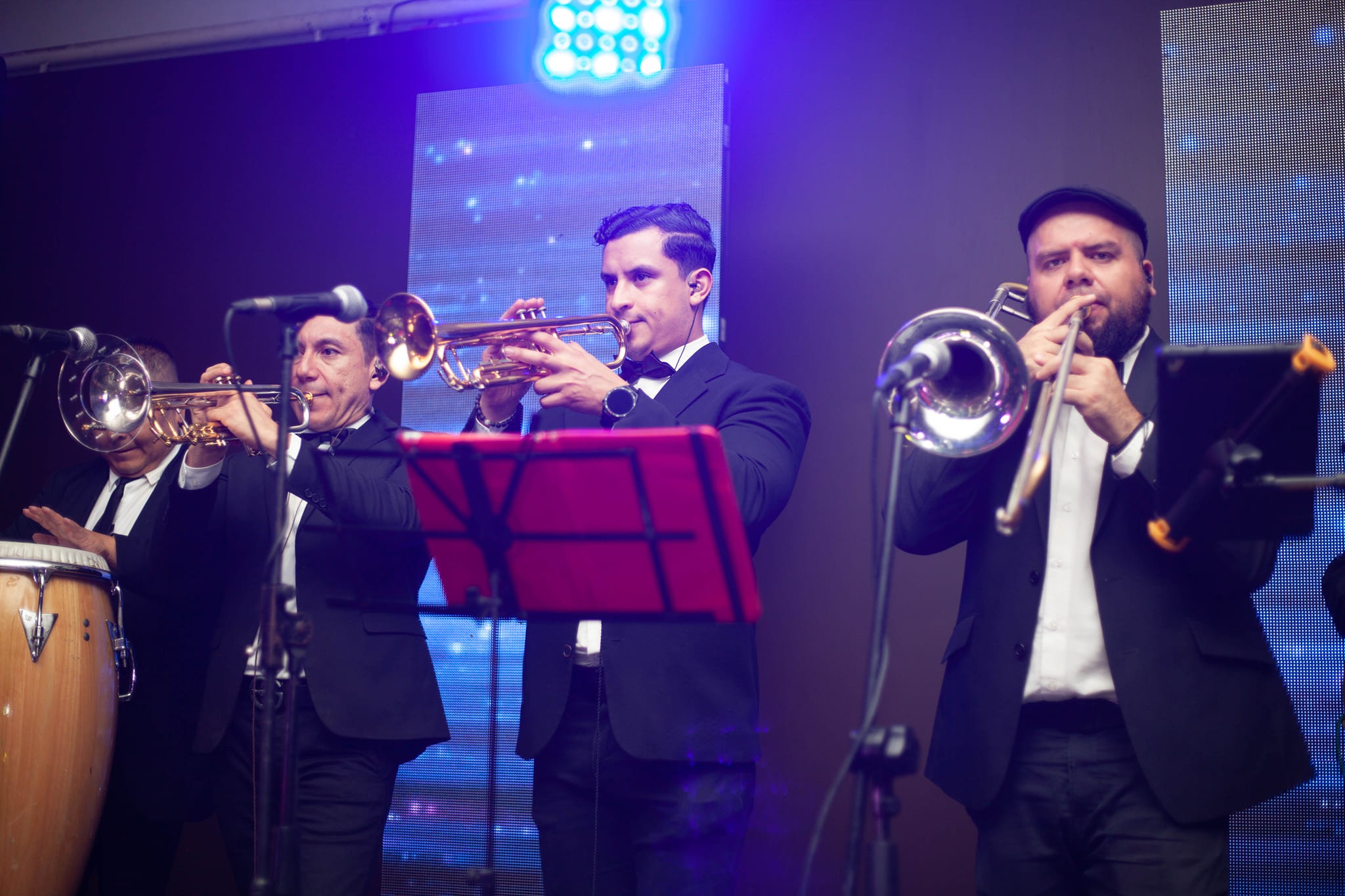 Eclipse Show Musica en vivo