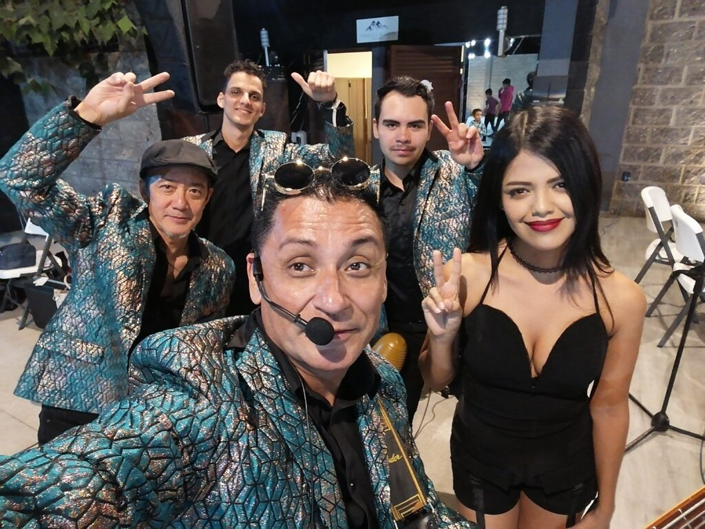 SARAO grupo musical versátil